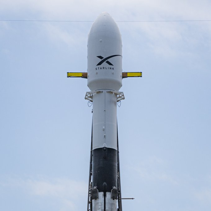 A SpaceX cancelou o lançamento do sexto lote de satélites Starlink