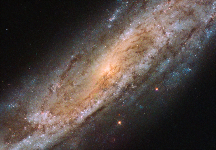 В глубинах млечного. Млечный путь с земли. Milky way внутри. Qalaktikalar. Галактика.