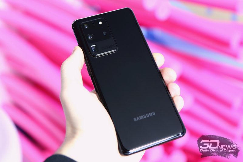 Samsung Galaxy S20 Ultra в черном цвете