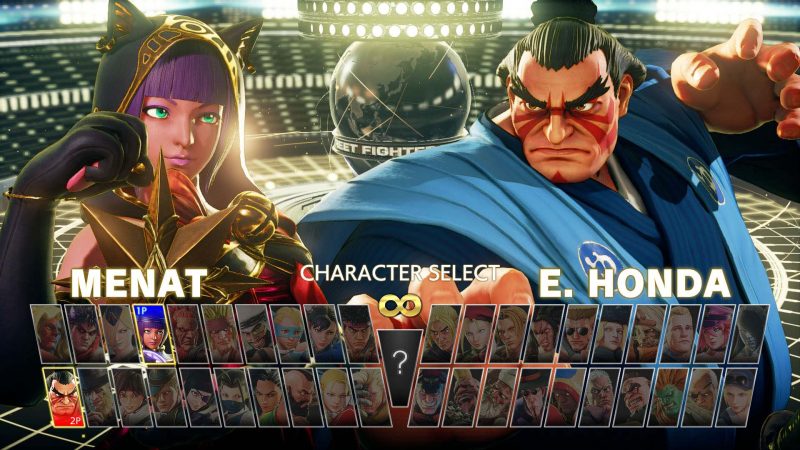 До релиза Street Fighter V разработчики упоминали, что не станут выпускать «расширенных и улучшенных» переизданий. Но всё же Capcom не отказала себе в удовольствии по старинке выкатить Arcade Edition (2018) и Champion Edition (2020)