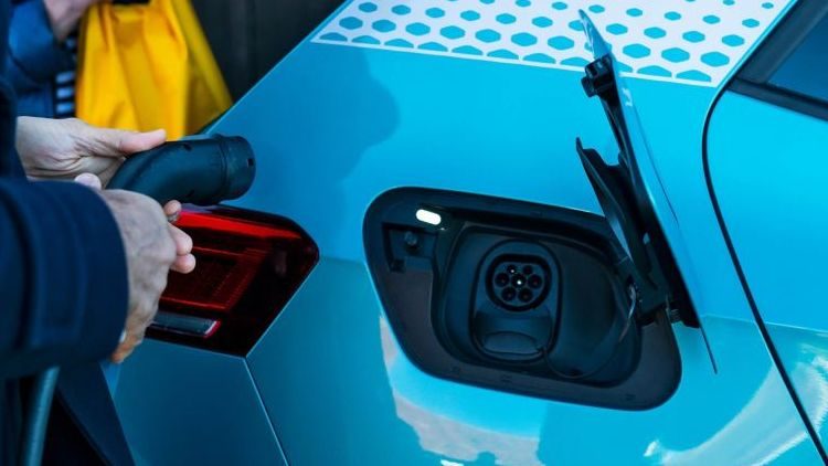 othkywflmmu1zta2nzuzn2ziyjq0oge0ywzhmzhkntzimjblmjkwm2uyntm1ndzmmwy1mtvkytgwm2rlztcymq-8963249