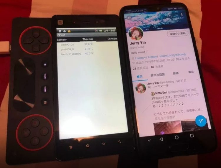 ytflotkynduznzc0yjdjywmxyjlknzljmtu2n2exymeymje3zgyyytmzzdkyytc4mgrjoti3zjvmnwq5zmq4masm-sony-ericsson-play-2_01-750-9893057